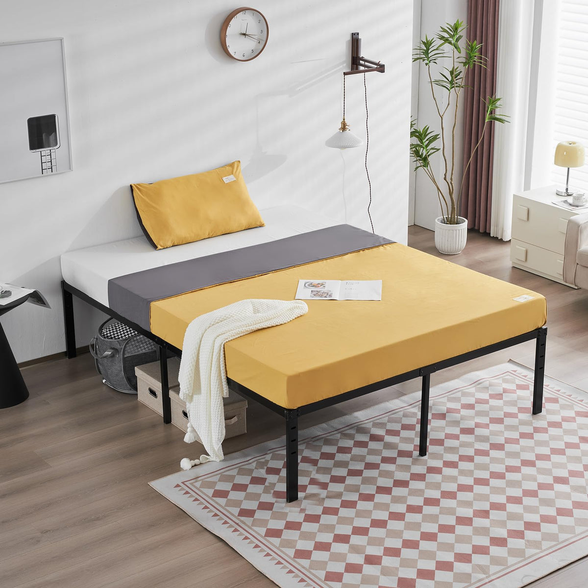 18 Inch Metal Queen Bed Frame D820695